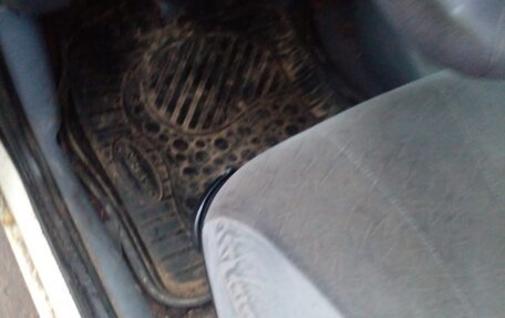 Ford Fiesta, 1998 год, 59 900 рублей, 16 фотография