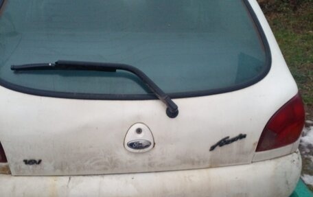 Ford Fiesta, 1998 год, 59 900 рублей, 21 фотография