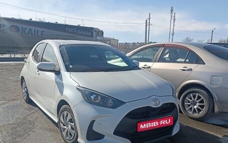 Toyota Yaris, 2021 год, 950 000 рублей, 1 фотография