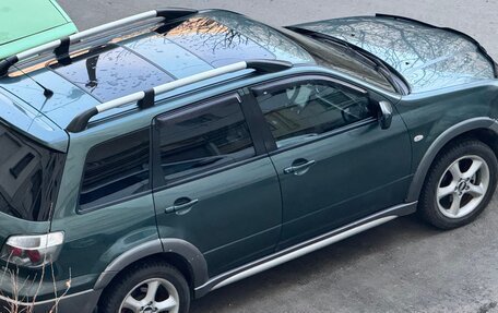 Mitsubishi Outlander III рестайлинг 3, 2005 год, 1 300 000 рублей, 10 фотография