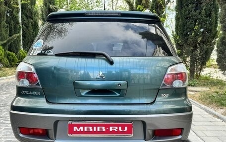 Mitsubishi Outlander III рестайлинг 3, 2005 год, 1 300 000 рублей, 6 фотография