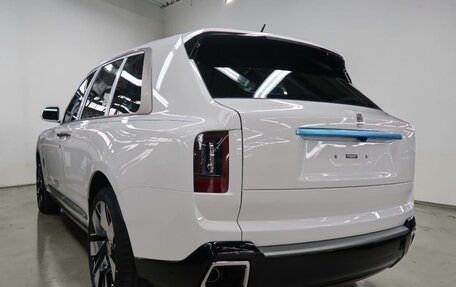 Rolls-Royce Cullinan, 2025 год, 69 990 000 рублей, 2 фотография