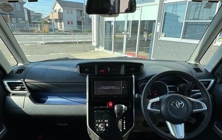 Toyota Roomy I, 2017 год, 963 000 рублей, 11 фотография