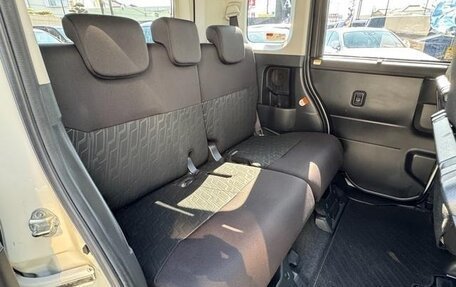 Toyota Roomy I, 2017 год, 963 000 рублей, 35 фотография