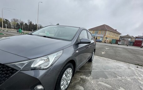 Hyundai Solaris II рестайлинг, 2021 год, 1 280 000 рублей, 12 фотография