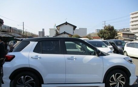 Toyota Raize I, 2022 год, 1 429 000 рублей, 7 фотография