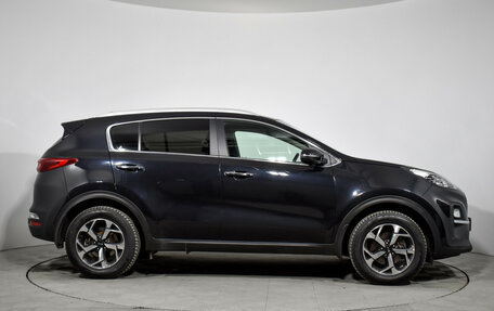 KIA Sportage IV рестайлинг, 2021 год, 2 449 000 рублей, 4 фотография