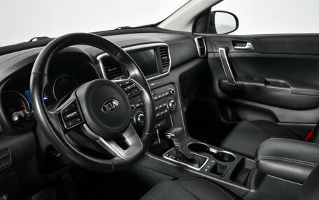 KIA Sportage IV рестайлинг, 2021 год, 2 449 000 рублей, 9 фотография