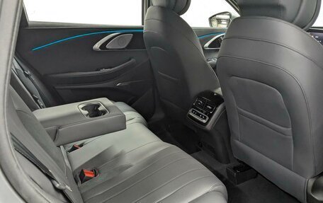 CheryExeed TXL, 2025 год, 12 фотография