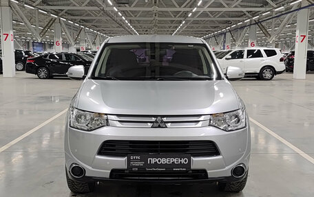 Mitsubishi Outlander III рестайлинг 3, 2014 год, 1 283 000 рублей, 6 фотография