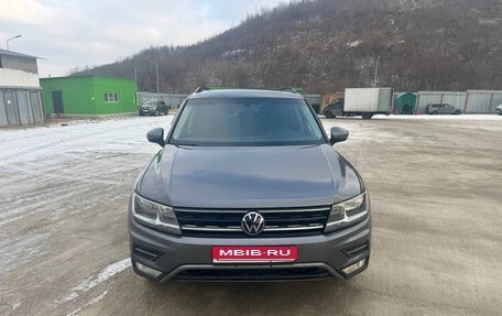 Volkswagen Tiguan II, 2019 год, 2 100 000 рублей, 1 фотография