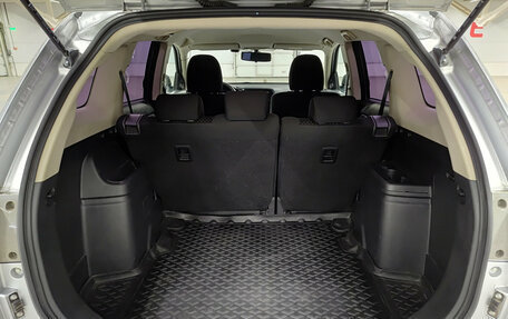 Mitsubishi Outlander III рестайлинг 3, 2014 год, 1 283 000 рублей, 14 фотография