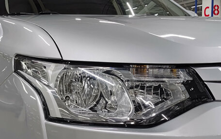 Mitsubishi Outlander III рестайлинг 3, 2014 год, 1 283 000 рублей, 21 фотография