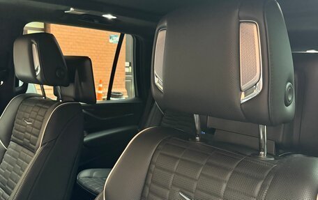 Cadillac Escalade V, 2023 год, 12 900 000 рублей, 9 фотография