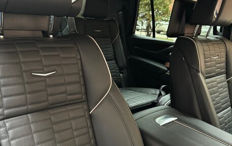 Cadillac Escalade V, 2023 год, 12 900 000 рублей, 2 фотография