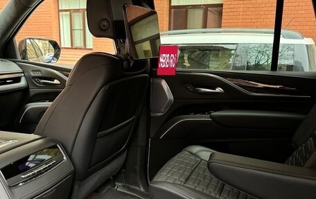Cadillac Escalade V, 2023 год, 12 900 000 рублей, 6 фотография