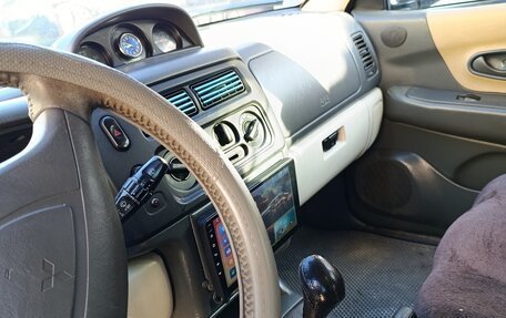 Mitsubishi Pajero Sport II рестайлинг, 2000 год, 975 000 рублей, 11 фотография