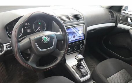 Skoda Octavia, 2011 год, 979 000 рублей, 6 фотография
