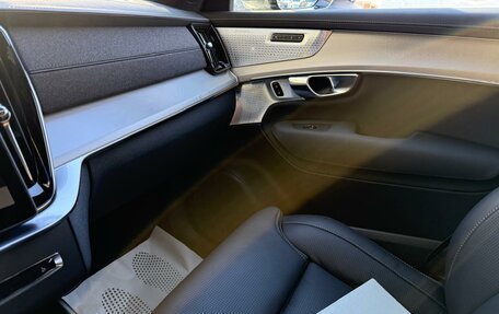 Volvo XC90 II рестайлинг, 2025 год, 10 790 000 рублей, 13 фотография