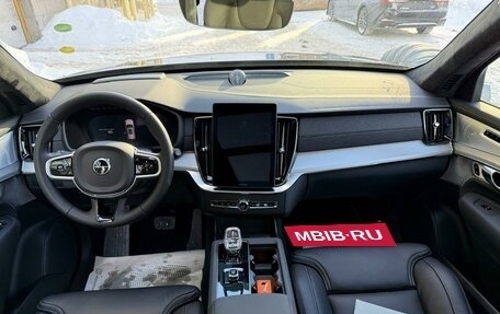 Volvo XC90 II рестайлинг, 2025 год, 10 790 000 рублей, 14 фотография