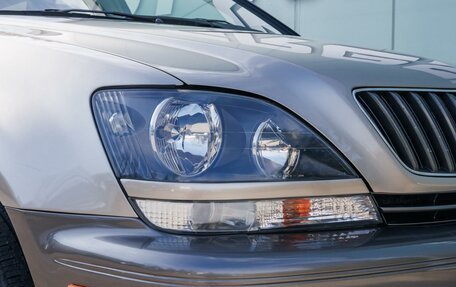 Lexus RX IV рестайлинг, 1999 год, 1 135 000 рублей, 6 фотография