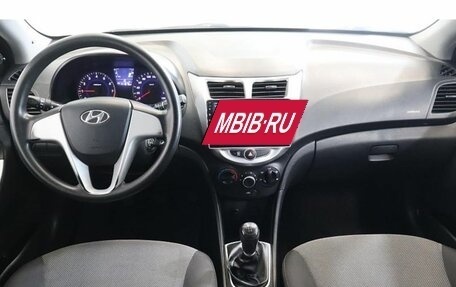 Hyundai Solaris II рестайлинг, 2012 год, 717 000 рублей, 9 фотография