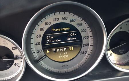 Mercedes-Benz C-Класс, 2011 год, 1 180 000 рублей, 6 фотография