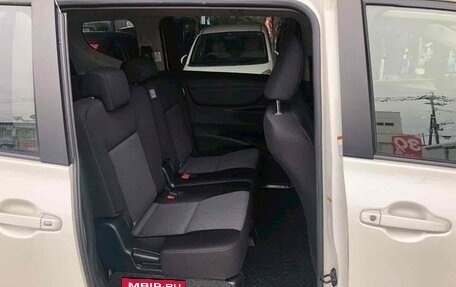 Toyota Sienta II, 2022 год, 1 426 000 рублей, 22 фотография