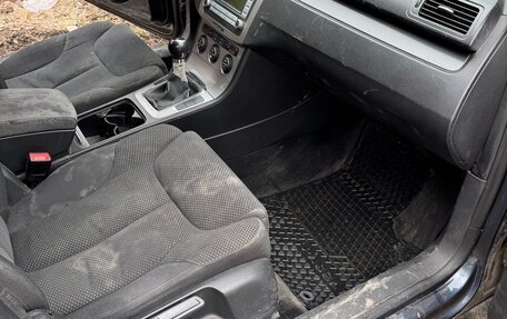 Volkswagen Passat B6, 2007 год, 300 000 рублей, 14 фотография