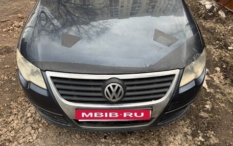Volkswagen Passat B6, 2007 год, 300 000 рублей, 3 фотография