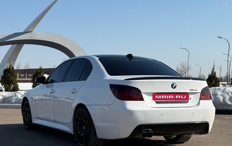 BMW 5 серия, 2004 год, 1 000 000 рублей, 5 фотография