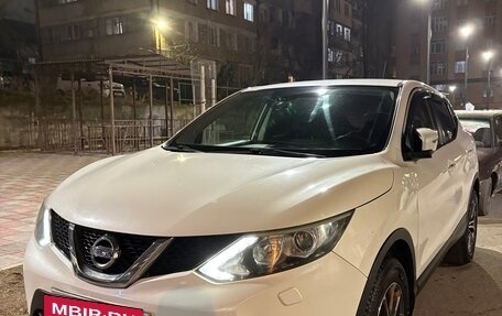 Nissan Qashqai, 2014 год, 1 400 000 рублей, 2 фотография