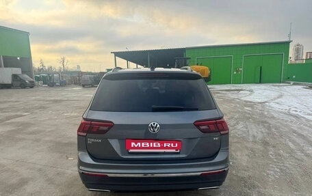 Volkswagen Tiguan II, 2019 год, 2 100 000 рублей, 5 фотография