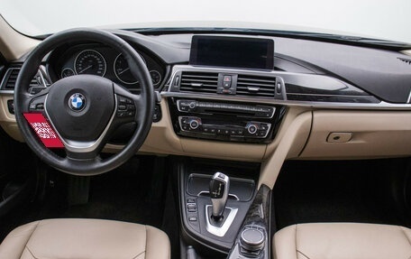 BMW 3 серия, 2017 год, 2 540 000 рублей, 13 фотография