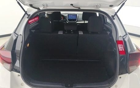 Toyota Yaris XP150 рестайлинг, 2022 год, 1 424 000 рублей, 10 фотография