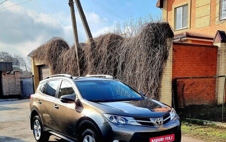Toyota RAV4, 2014 год, 1 970 000 рублей, 1 фотография