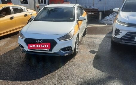 Hyundai Solaris II рестайлинг, 2017 год, 750 000 рублей, 4 фотография