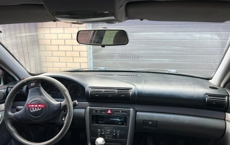 Audi A4, 1999 год, 350 000 рублей, 12 фотография