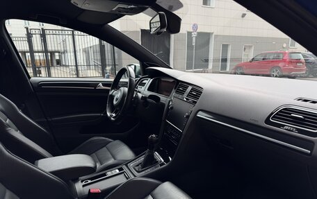 Volkswagen Golf R VII, 2014 год, 2 800 000 рублей, 15 фотография