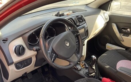 Renault Logan II, 2014 год, 800 000 рублей, 2 фотография