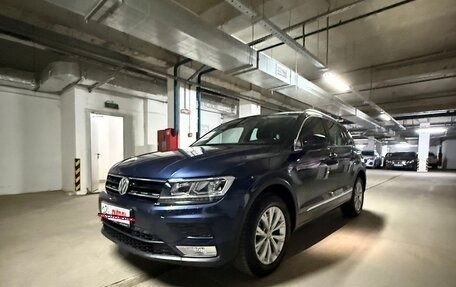 Volkswagen Tiguan II, 2017 год, 2 500 000 рублей, 2 фотография