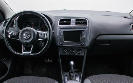 Volkswagen Polo VI (EU Market), 2018 год, 1 350 000 рублей, 13 фотография