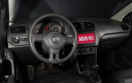 Volkswagen Polo VI (EU Market), 2013 год, 919 111 рублей, 9 фотография