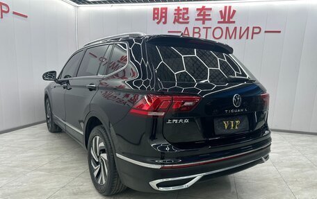 Volkswagen Tiguan II, 2023 год, 2 780 000 рублей, 5 фотография