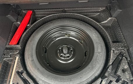 Volkswagen Tiguan II, 2023 год, 2 780 000 рублей, 11 фотография