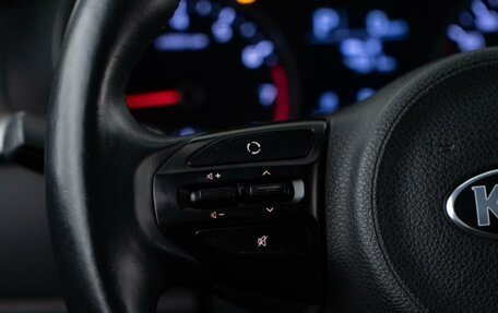 KIA Rio IV, 2018 год, 1 372 444 рублей, 12 фотография