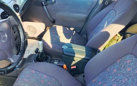 Mercedes-Benz A-Класс, 2000 год, 250 000 рублей, 11 фотография