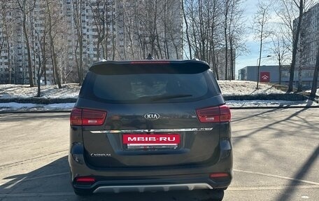 KIA Carnival III, 2019 год, 2 000 000 рублей, 3 фотография