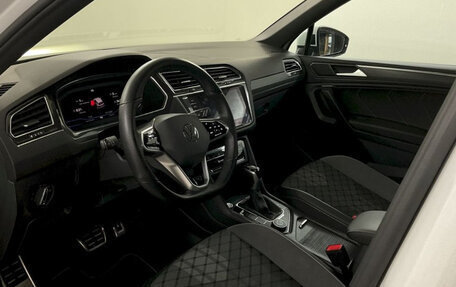 Volkswagen Tiguan II, 2022 год, 2 763 241 рублей, 7 фотография