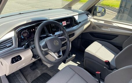 Volkswagen Multivan, 2024 год, 9 390 000 рублей, 8 фотография